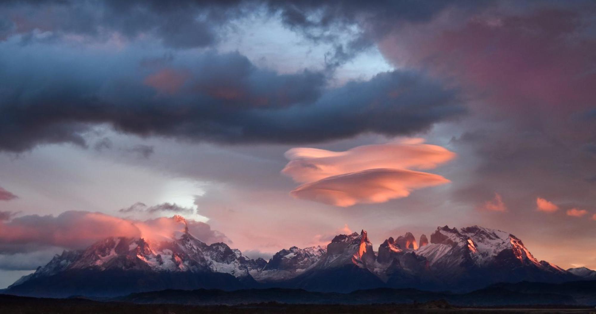 Chilenativo Riverside Camp Torres del Paine National Park Exterior photo